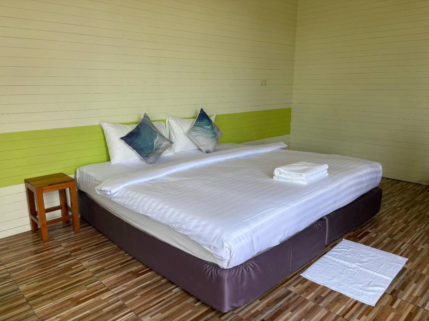 Hotel Rung Phangan 반 타이 객실 사진
